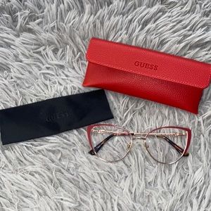 Guess Eyeglasses GU2813